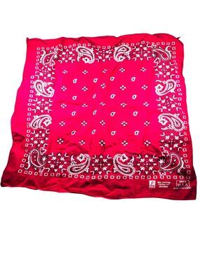 Vtg Red Paisley Bandana Paris All Cotton Made In USA Colorfast Fabric biker